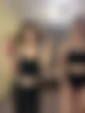 girls_n_roses' Live Sex Cam Show