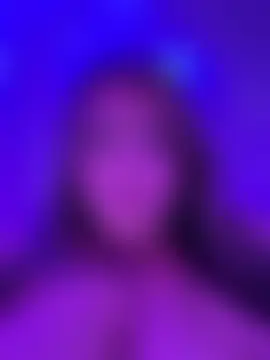 KikiBBW's Live Sex Cam Show