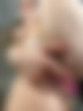 SweetieSinXXX's Webcam Show