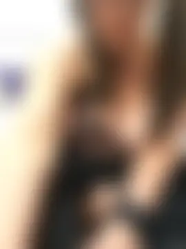 Alice_InWonderlust2024's Live Sex Cam Show