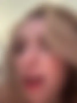 LoraaDoll's Live Sex Cam Show