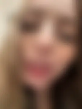 LoraaDoll's Live Sex Cam Show