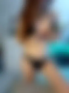 Divinna's Live Sex Cam Show