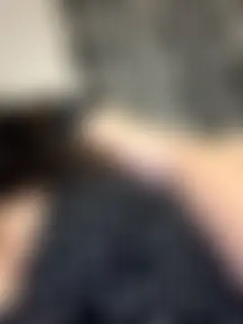 Ariana381's Live Sex Cam Show