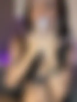 Miaaa95's Live Sex Cam Show