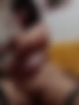 sexy_tettona's Live Sex Cam Show