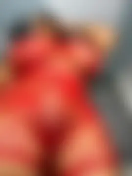 RoyalVibeXO's Webcam Show