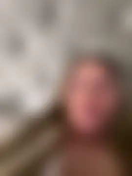 naughtychelseaxox's Live Sex Cam Show