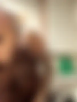 Noeliagglow's Live Sex Cam Show