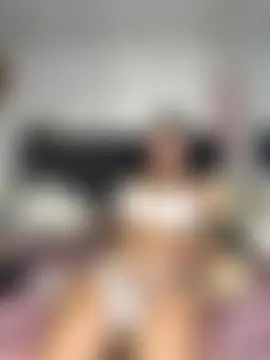 saragill323's Webcam Show