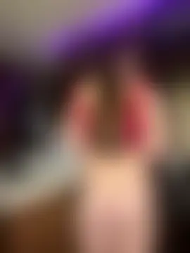 chellerayy's Webcam Show