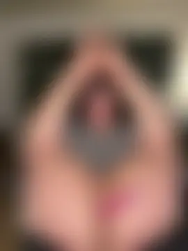 nerdynina's Webcam Show