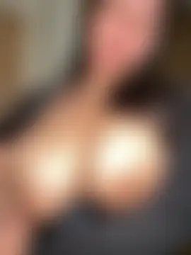 BustiBunny69's Webcam Show