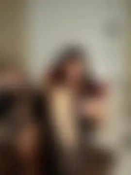 HOTWIFEVenessa69's Live Sex Cam Show