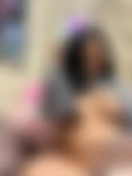 kiaradanielaxx's Webcam Show