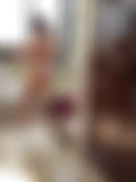 youngcoupleloverose's Webcam Show