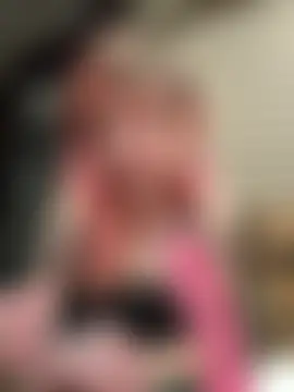 needlefaceUwU's Webcam Show