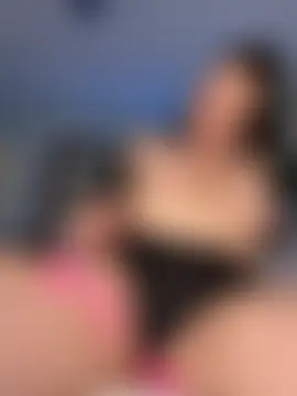 SweetandSluttyMilf's Live Sex Cam Show