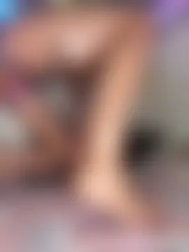 SelenaBee's Live Sex Cam Show