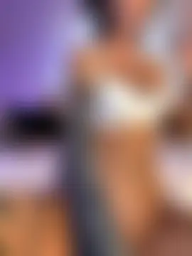 XEye_CandyX's Webcam Show