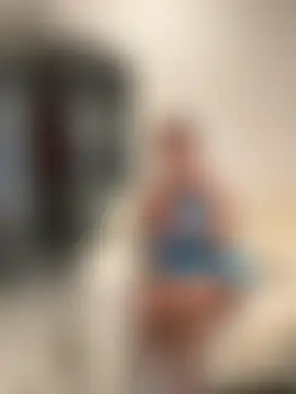 sissytrainz's Live Sex Cam Show