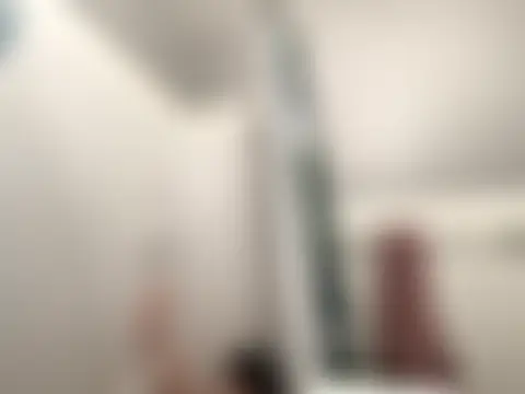 Snowbunnycake_131's Webcam Show