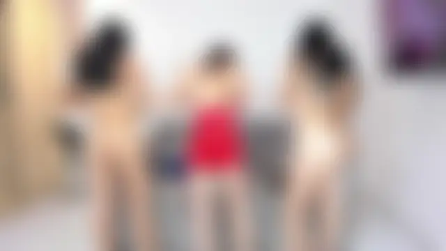 little_dolls11's Webcam Show