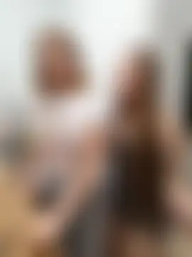 yourfavcouple_'s Live Sex Cam Show