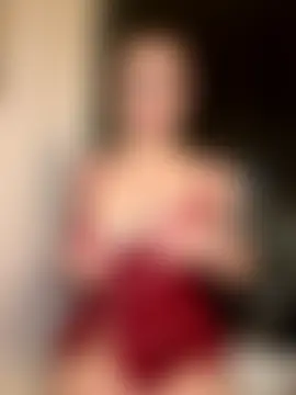 HugeBoobsAlice's Live Sex Cam Show