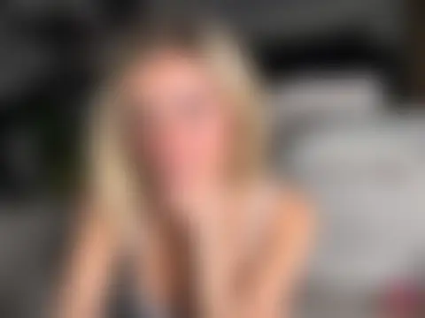 meggsworld's Live Sex Cam Show