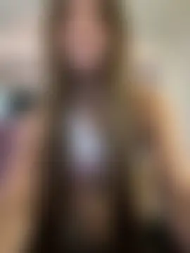 aly_golden_'s Webcam Show