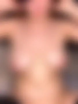 Mia_harmati's Live Sex Cam Show