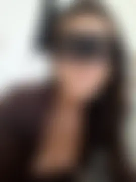 EmySkinny85's Live Sex Cam Show