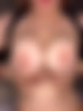 Mia_harmati's Live Sex Cam Show