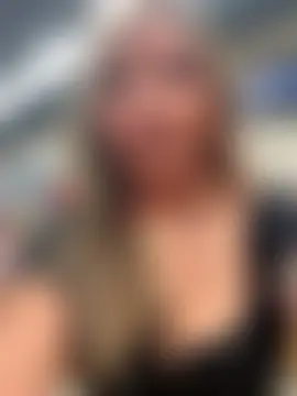 _Abril-Office1's Webcam Show