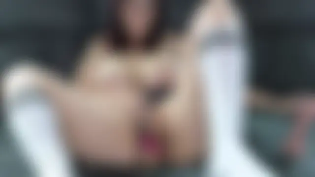 TheBustyHouseWife's Webcam Show