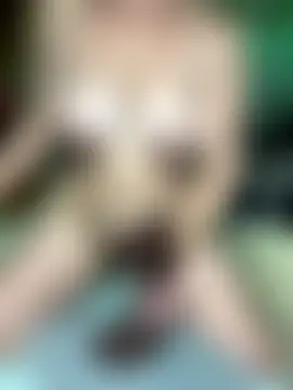 TrenaAnne's Webcam Show