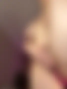 HugeBoobsAlice's Webcam Show