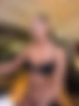 MileySin1111's Live Sex Cam Show