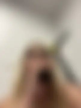 hotamanda01's Live Sex Cam Show