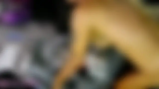 blondiluvsanal's Webcam Show