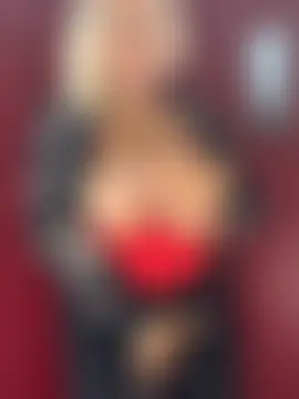 LittleMissEeve's Webcam Show