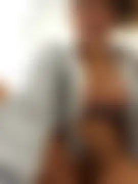 LeaGambit__'s Live Sex Cam Show