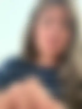 emma_tour's Webcam Show