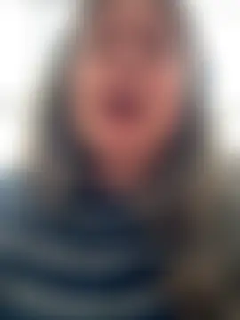 emma_tour's Webcam Show