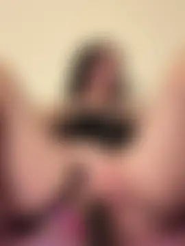 Baby_Eva23's Live Sex Cam Show