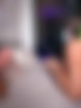 JayJayPink's Live Sex Cam Show