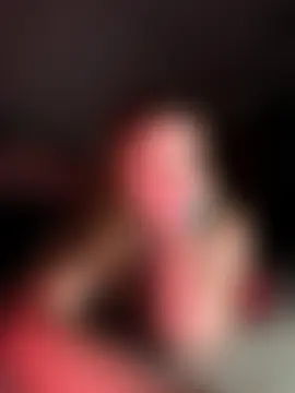 Velvetwitch87's Live Sex Cam Show