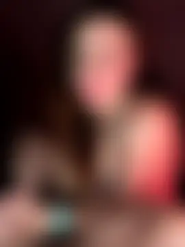 Velvetwitch87's Live Sex Cam Show