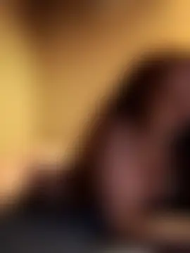 CurlyElisa's Live Sex Cam Show